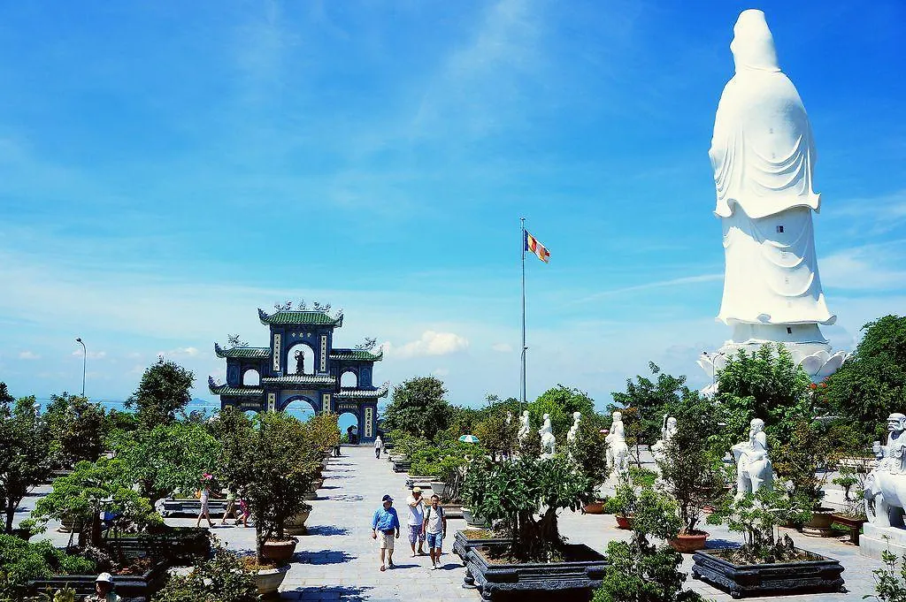 Crown Hotel Da Nang